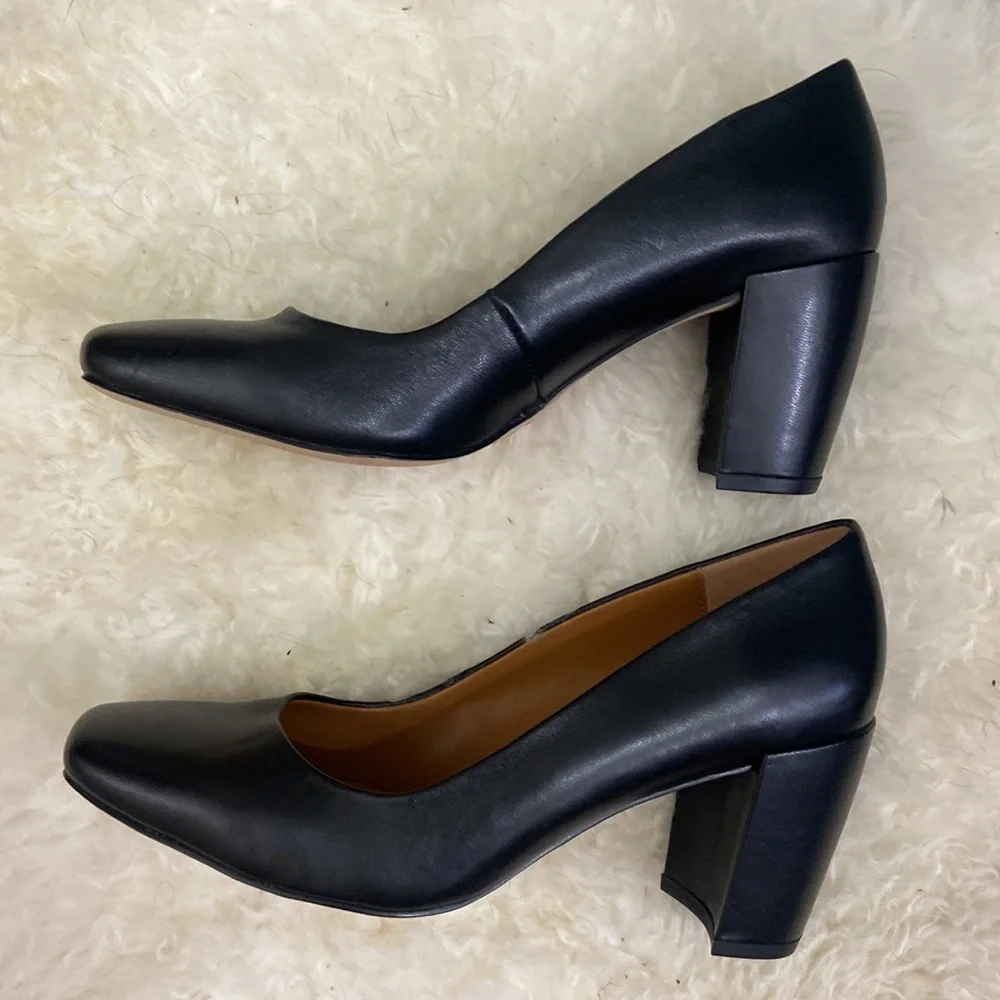 Halston heels black - Picture 5 of 8